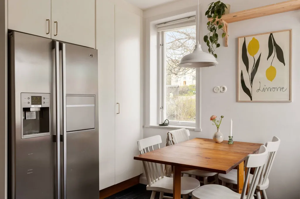 Söögituba - Charming 1930s Villa-Style Flat in Gamla Råsunda