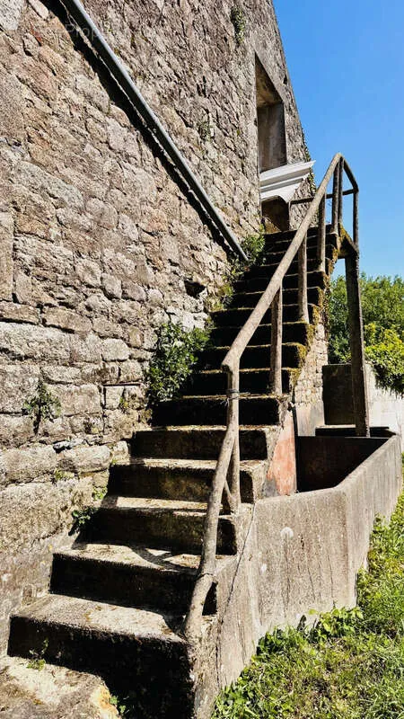 Rooms - Rare Farmhouse with 20 Hectares in CAST