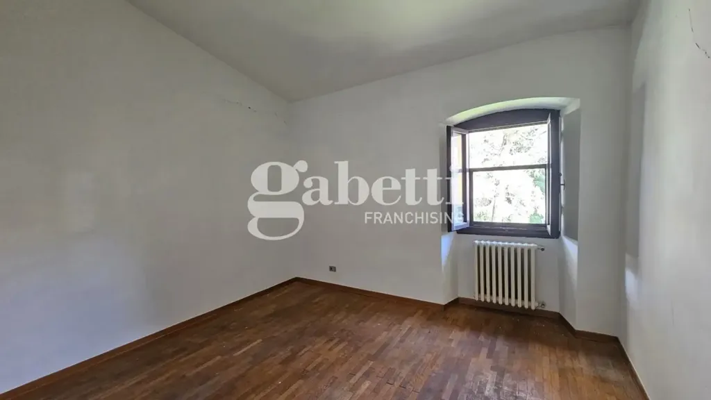 Stanze - Rustic-Style Apartment with Private Garden in Scandicci