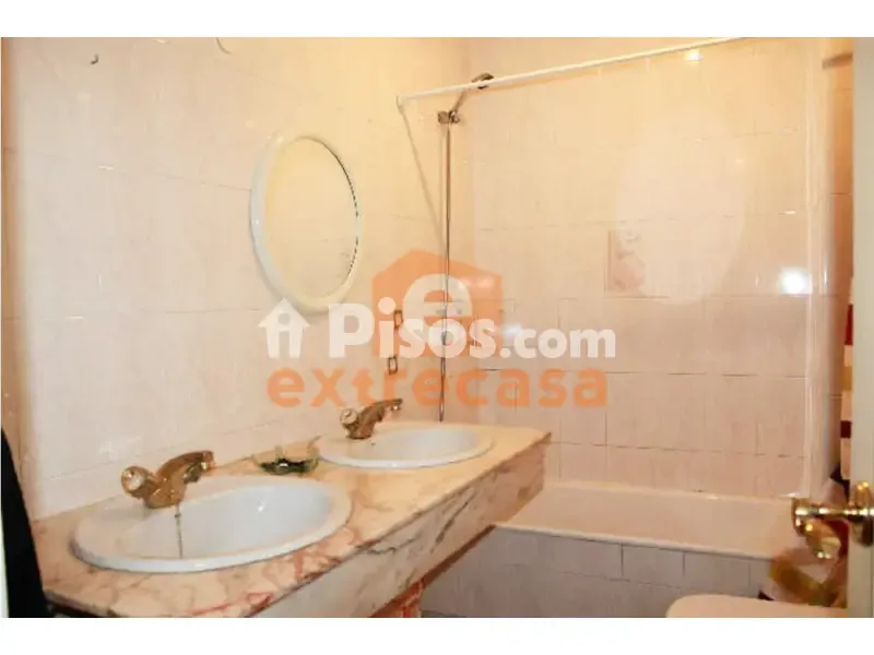 Vannitoad - Apartment with Balcony in Pardaleras, Badajoz
