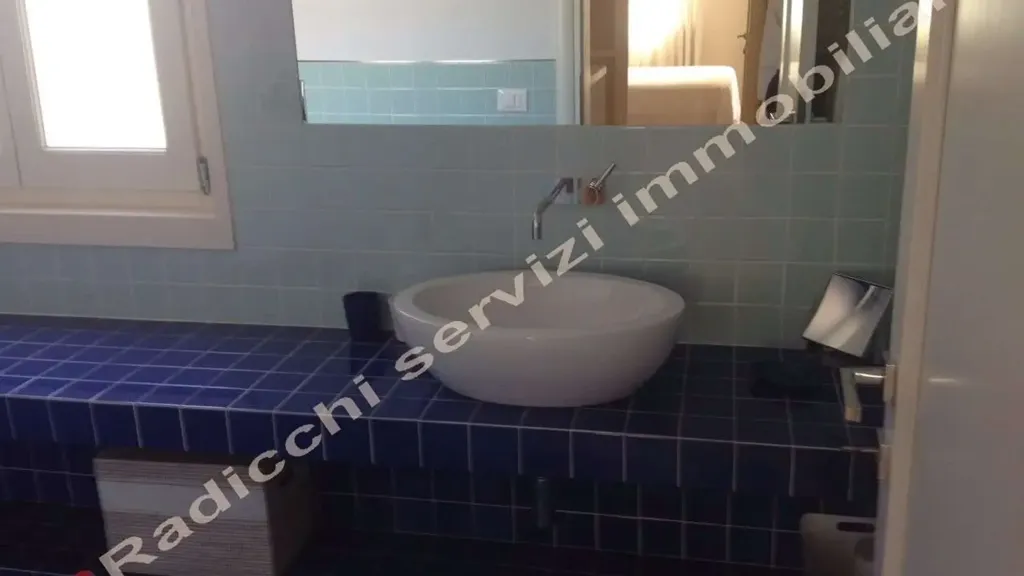 Bathrooms - Newly Built Villa with Seafront Access in Forte Dei Marmi