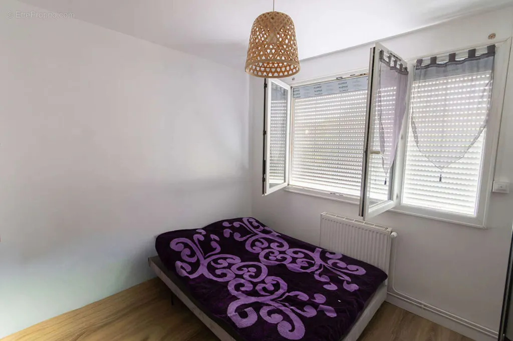 Chambres - Maison familiale avec jardin à Sequedin