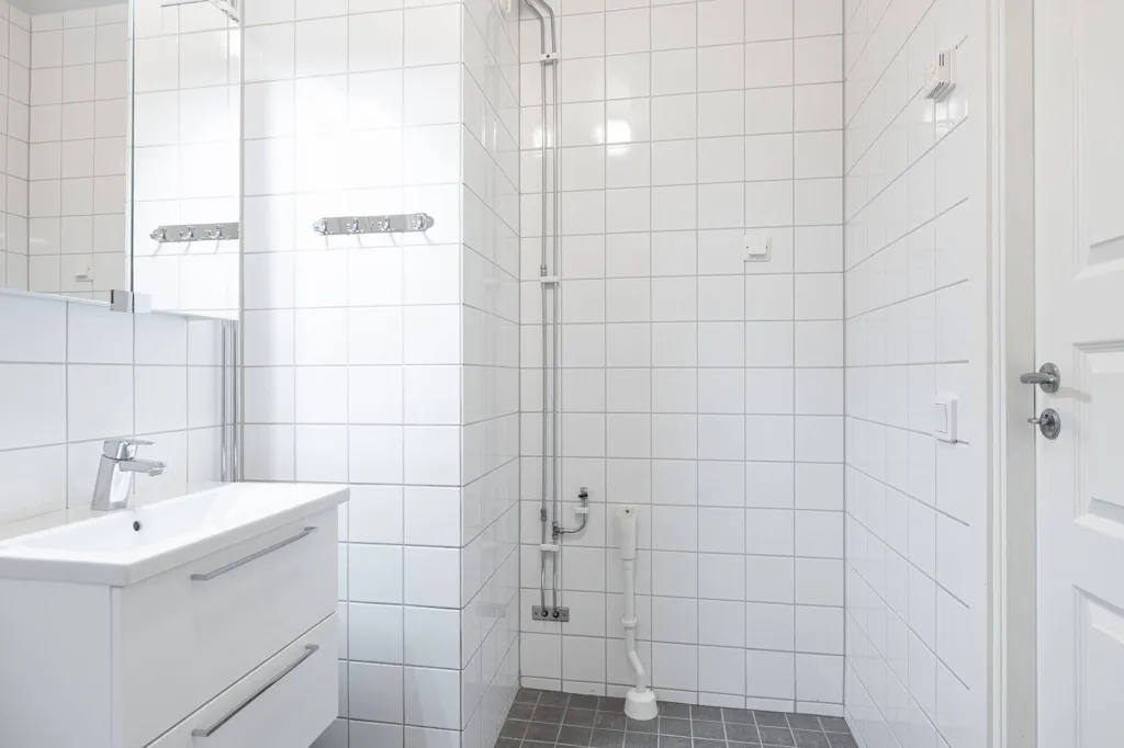 Salles de bain - Modern Flat with Garden in Frösunda