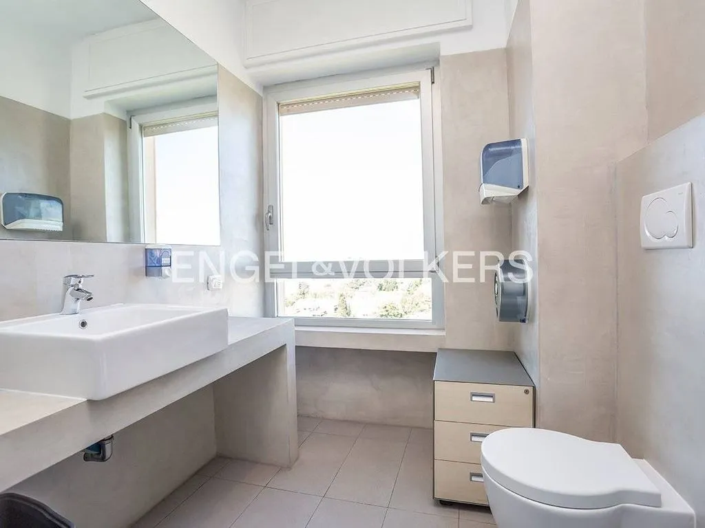 Bagni - Luxury Offices with Panoramic View in Rome