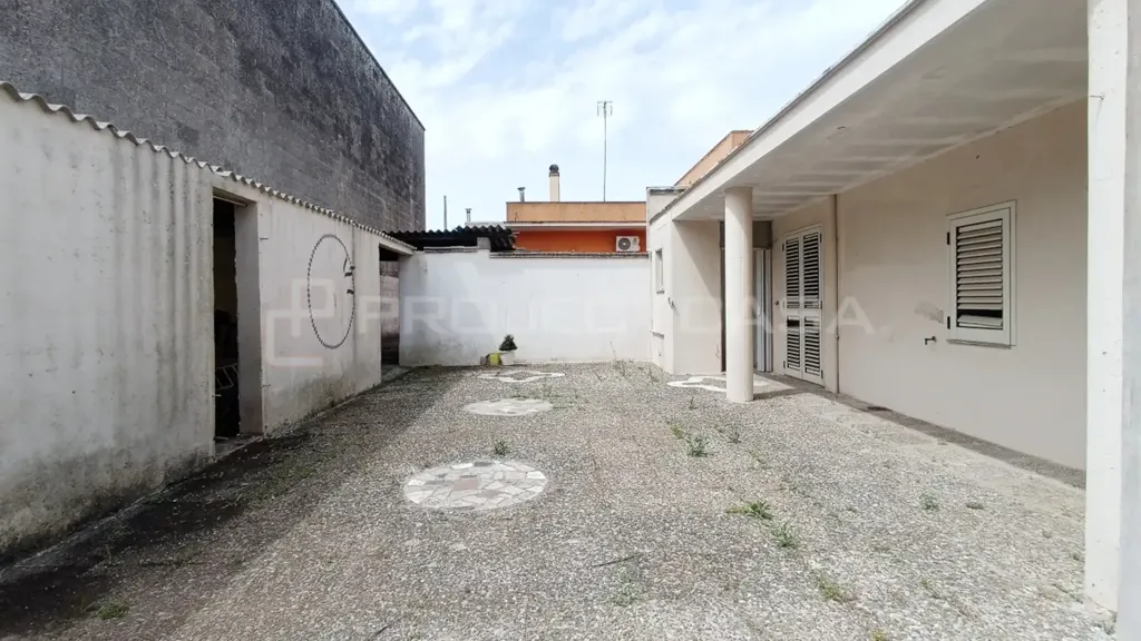 Aed - Independent House with Garden in Scorrano