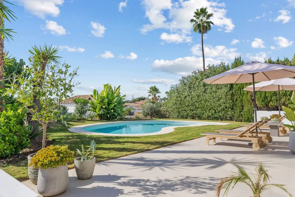 Piscine - Luxury Villa with Private Pool in Marbella