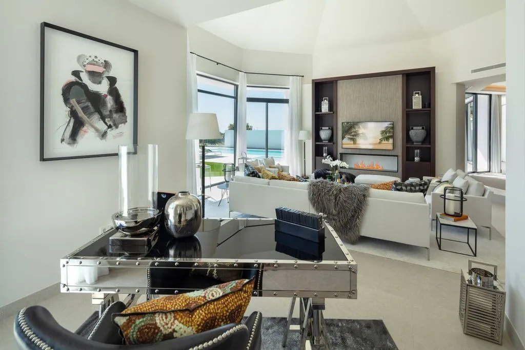 Living Room - Luxury Villa with Pool in Marbella