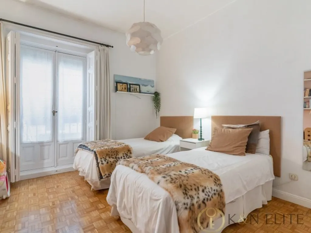 Magamistoad - Luxury Flat with Balconies in Salamanca, Madrid
