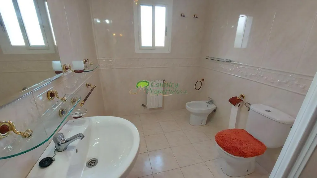 Vannitoad - Villa with Pool and Mountain Views in Canillas de Aceituno