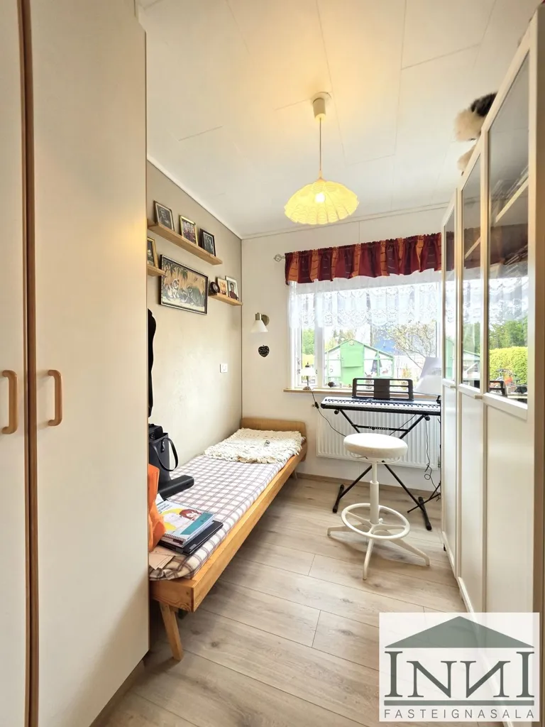Chambres - Five-Bedroom House with Studio in Reykjavik