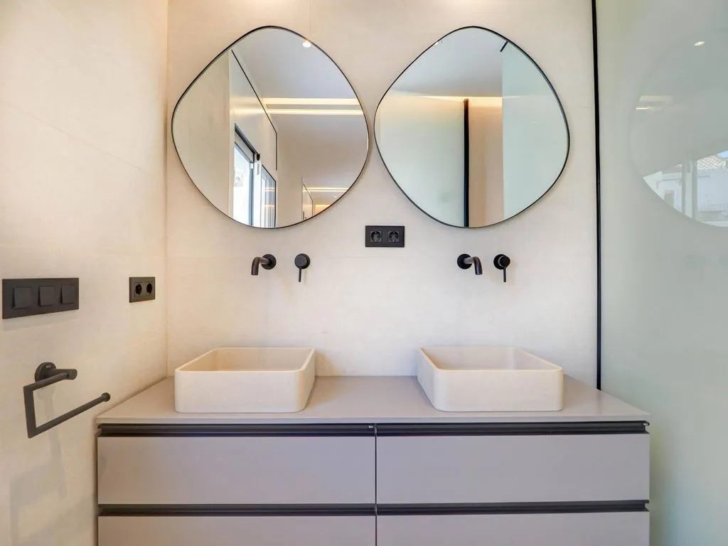Bagni - Luxury Flat with Balcony in Sitges
