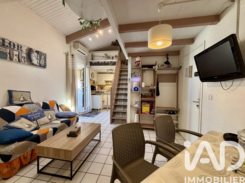 Séjour - Duplex avec Terrasse et Parking à Port Leucate