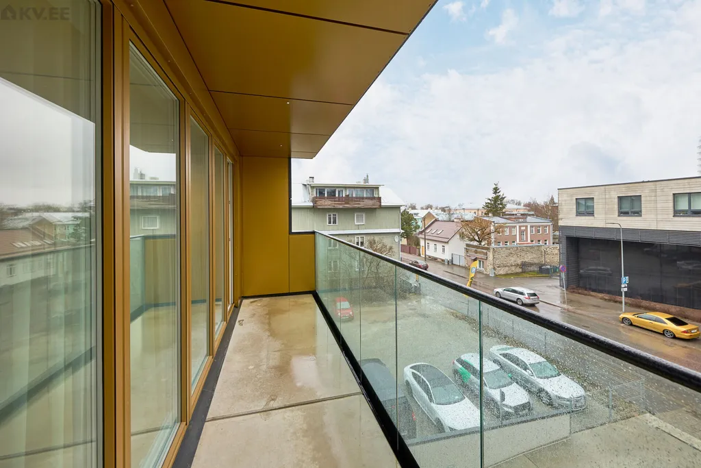 Balcone - Modern Flat with Balcony in Tallinn City Centre