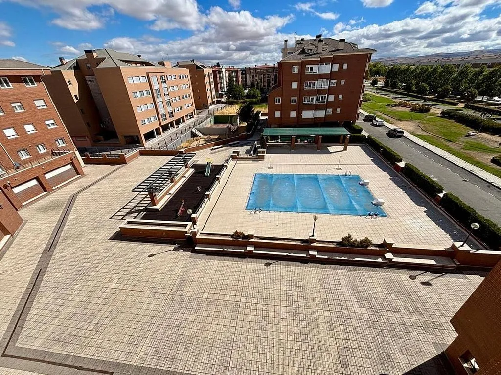 pool_area