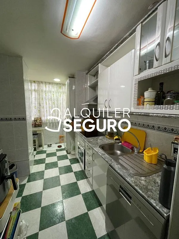 Köök - Reform Apartment with Pool in La Serna