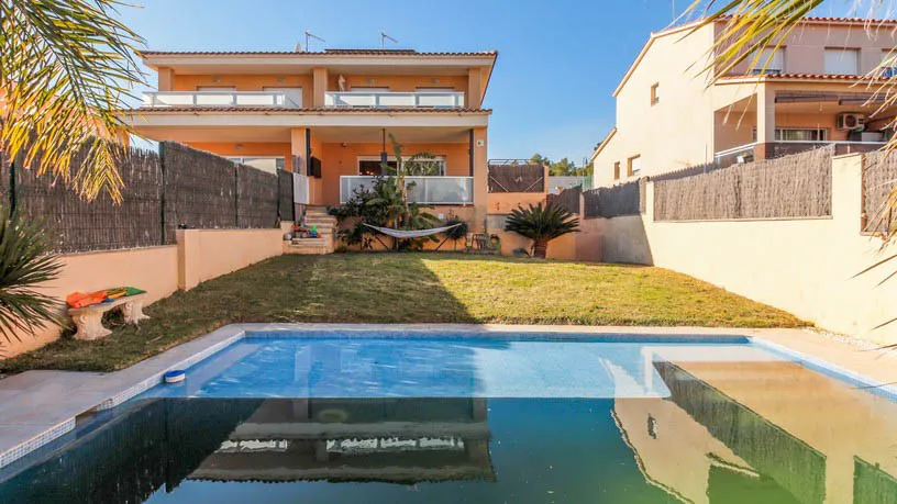 Maison 4 chambres à Roda De Berà