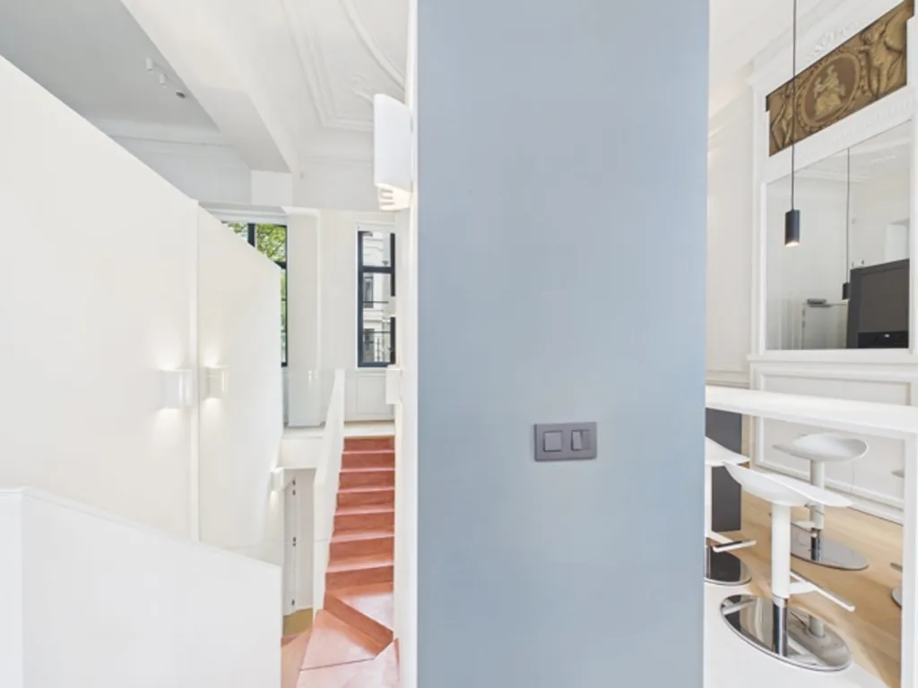 Esik - Duplex in Prestigious Townhouse, Brussels