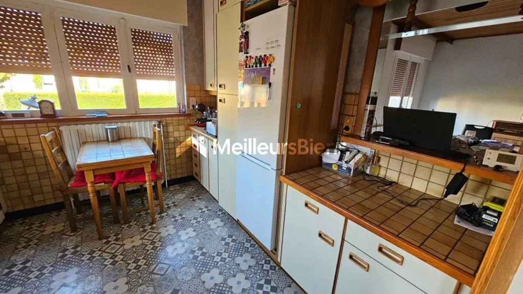 Cuisine - Maison Individuelle avec Jardin à Louvignies