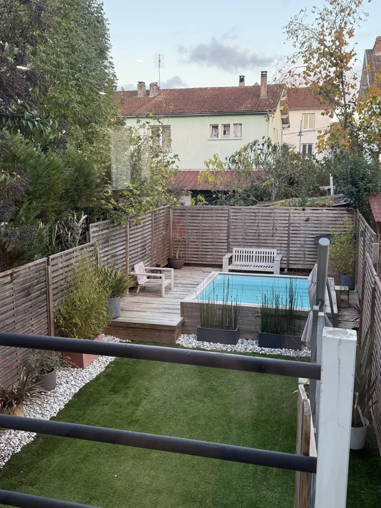 Piscina - Family House with Pool in Barnabé
