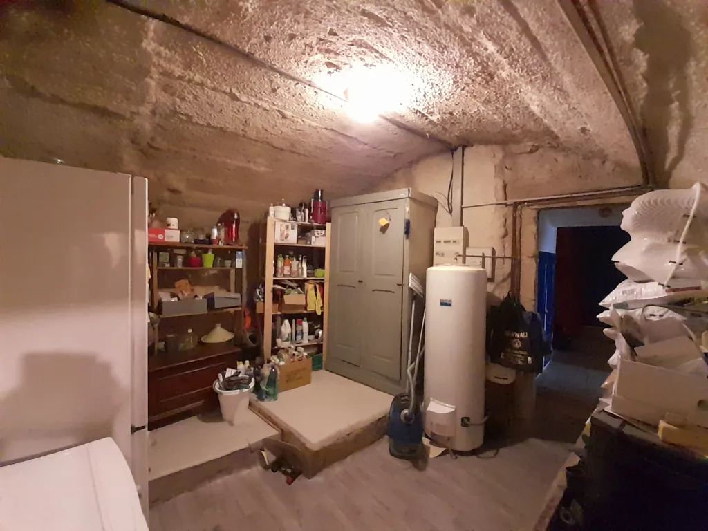 Pièces - Maison de 7 Pièces avec Terrasse Panoramique à Die