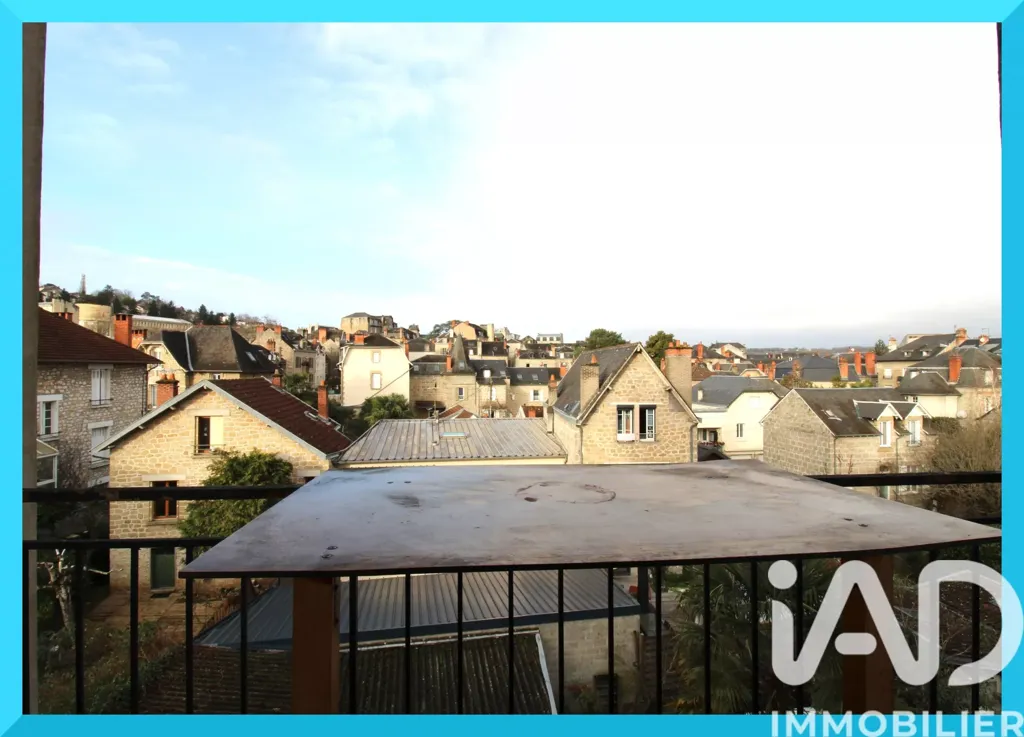 Rõdu - Renovated Apartment with Garage in Brive-la-Gaillarde