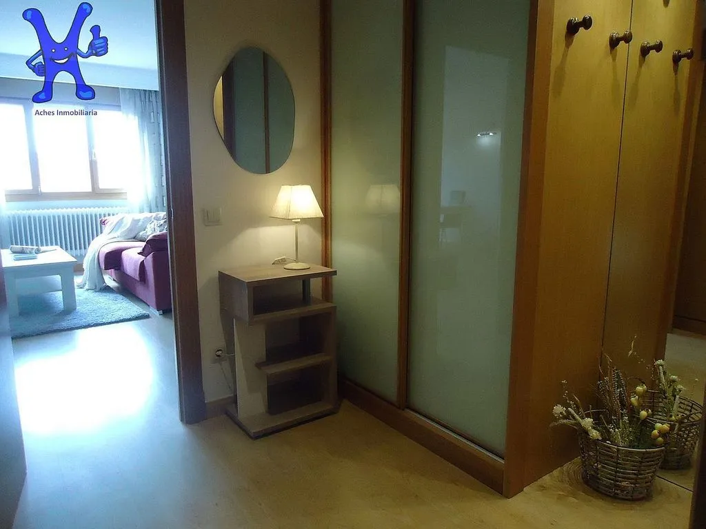 Esik - Furnished Flat with Central Heating in Carmelitas