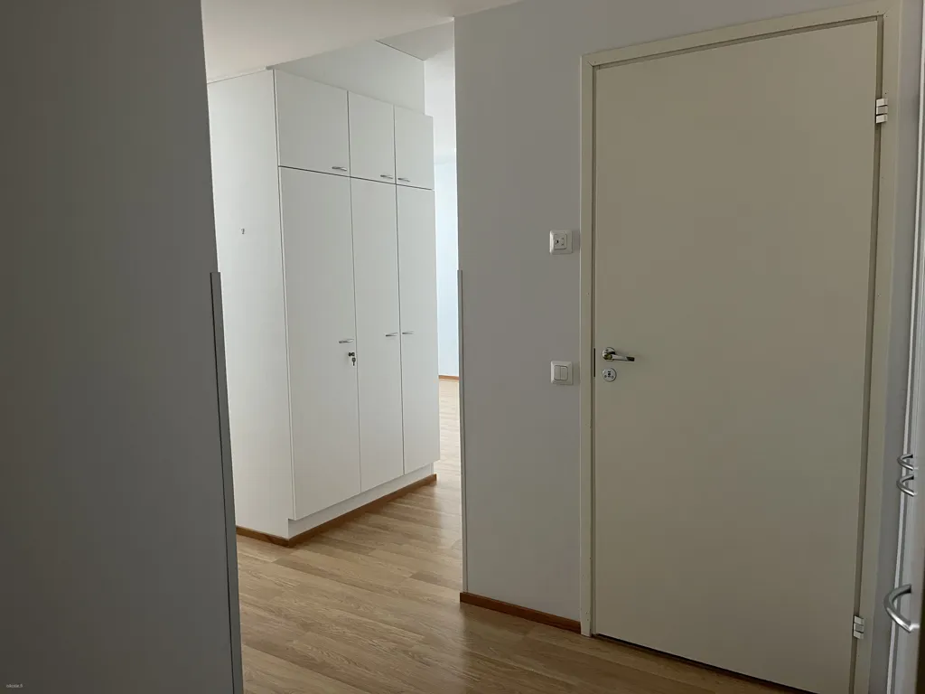 Entrée - Apartment with Balcony in Pori Centre