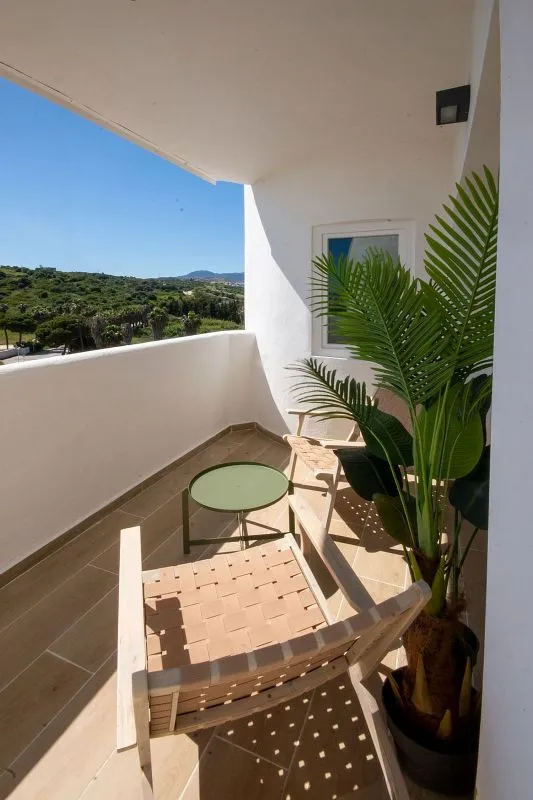 Balcon - Reformed Apartment with Pool in Estepona West