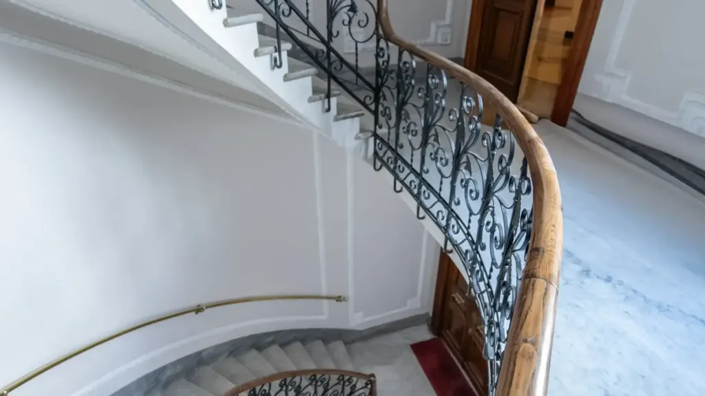 Toad - Period Apartment with Balcony in Genoa