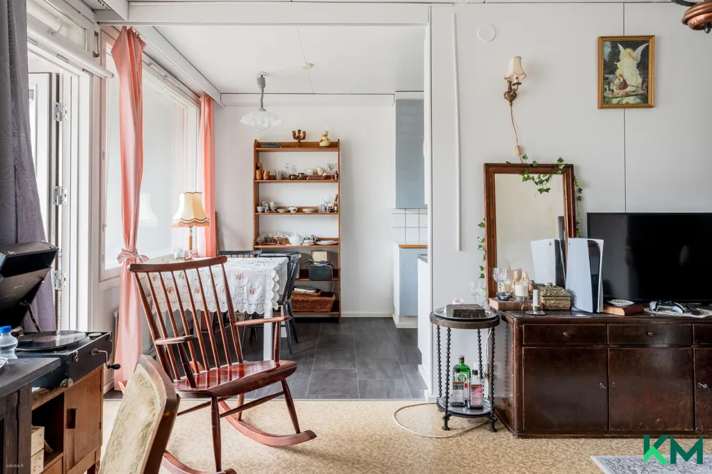 Séjour - Apartment with Private Garden in East Centre