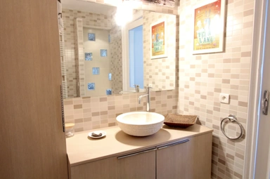 Vannitoad - 3-Bed Apartment with Terrace near Montpellier