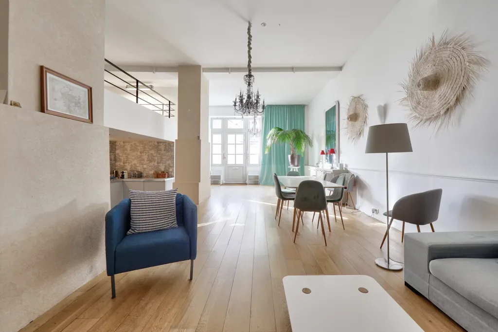 Living Room - Contemporary Loft in Saint-Louis, Versailles