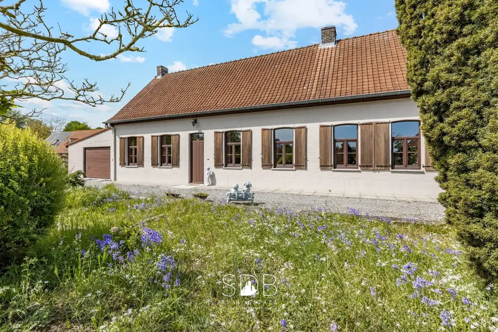 Extérieur - Hoeve Authentique avec Grasland à Waregem