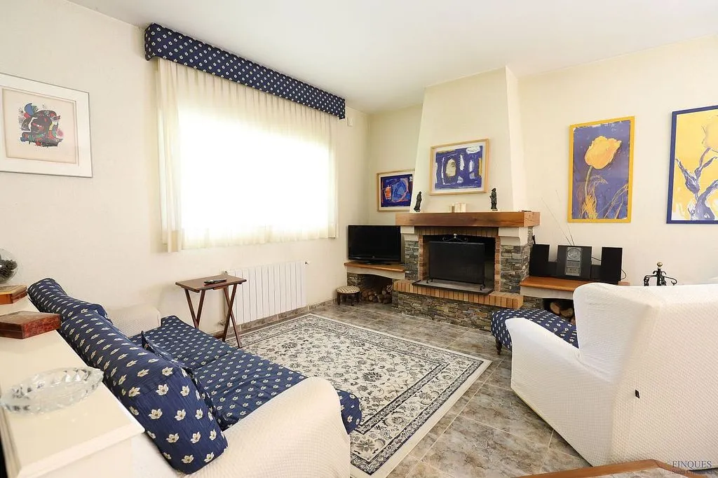 Séjour - Villa with Pool and Buildable Plot in Caldes de Malavella