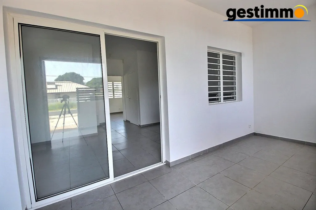 Stanze - Recent 2-Bedroom Apartment in Macouria