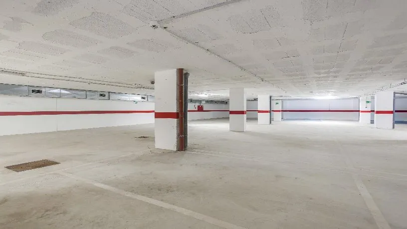 Garaaž - Office Building with Parking in Palma