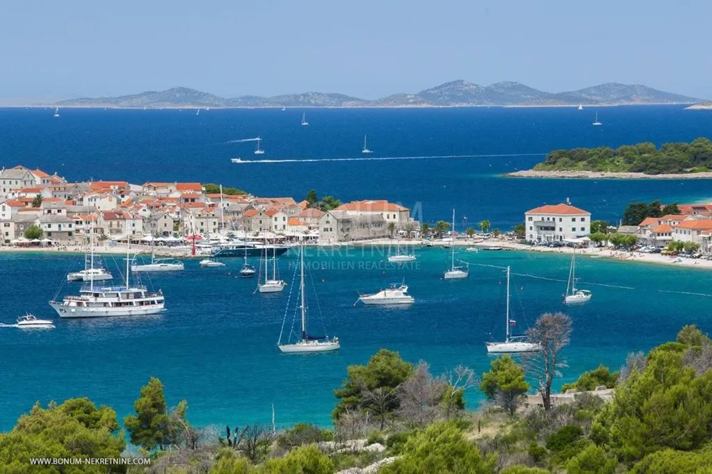Luxury Apartment with Sea View in Primošten