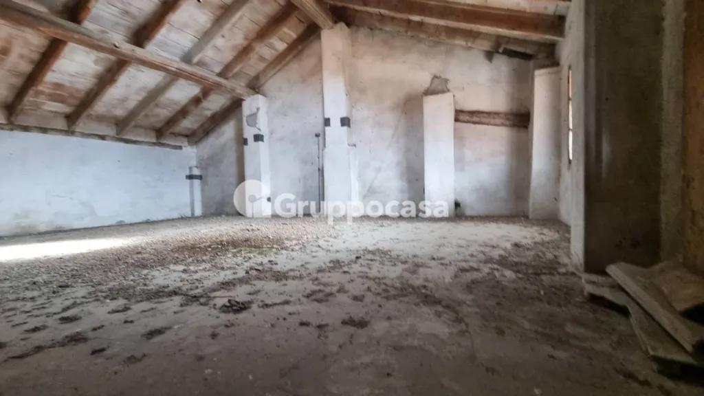 Toad - Rustic Property with Balcony in Recetto
