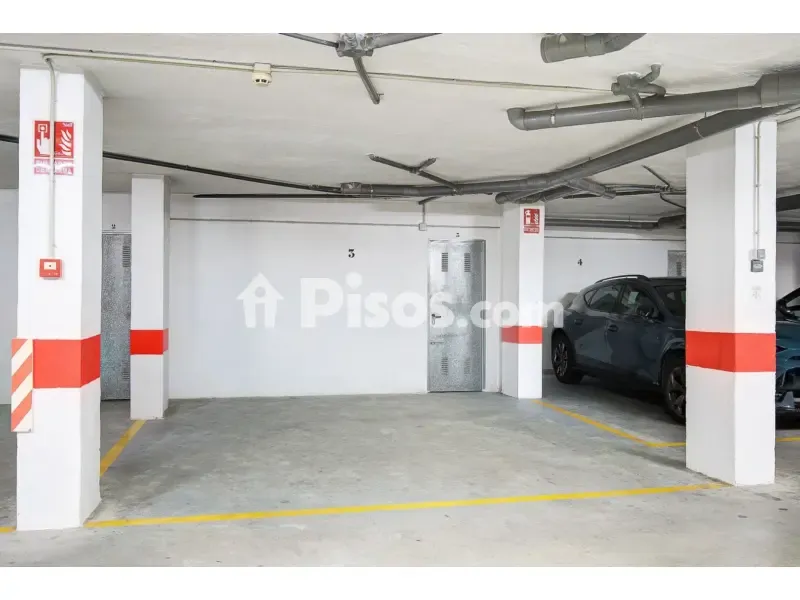 Garage - Modern Flat with Patio in Motril