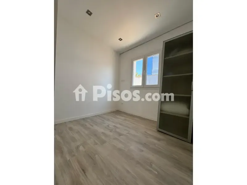 Magamistoad - New Flat with Pool in Creixell