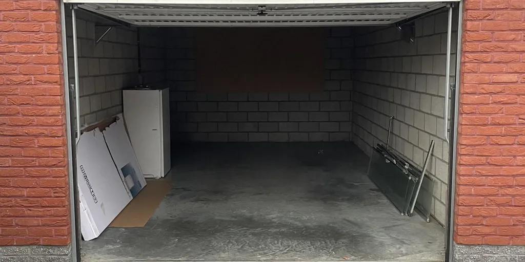 Garage - Duplex with Parking in Diepenbeek