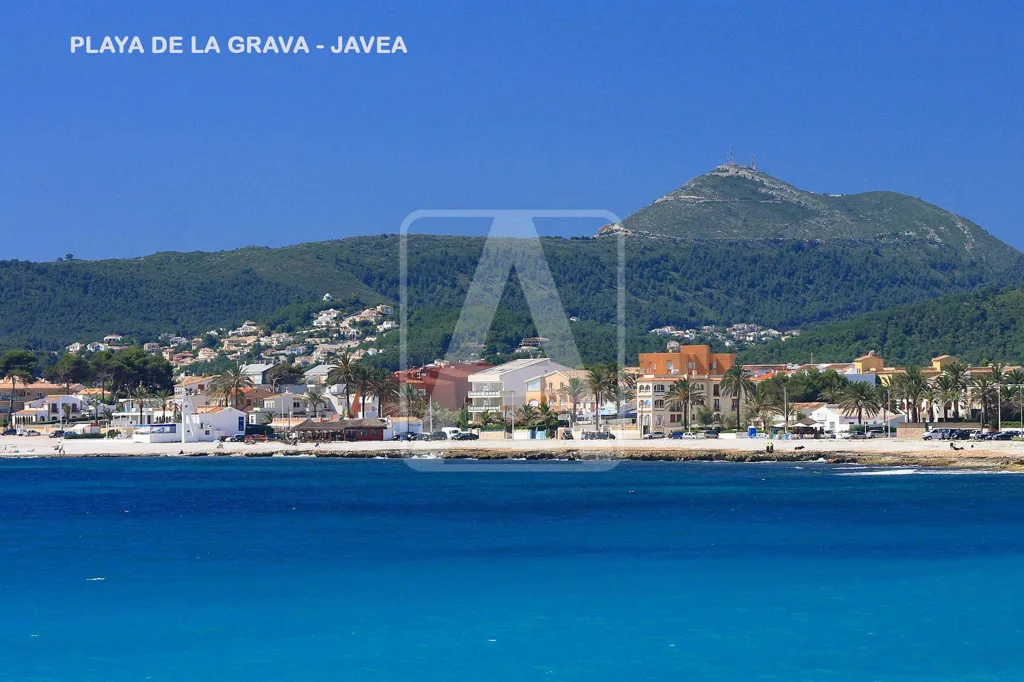 Luxury Villa with Sea Views in Javea