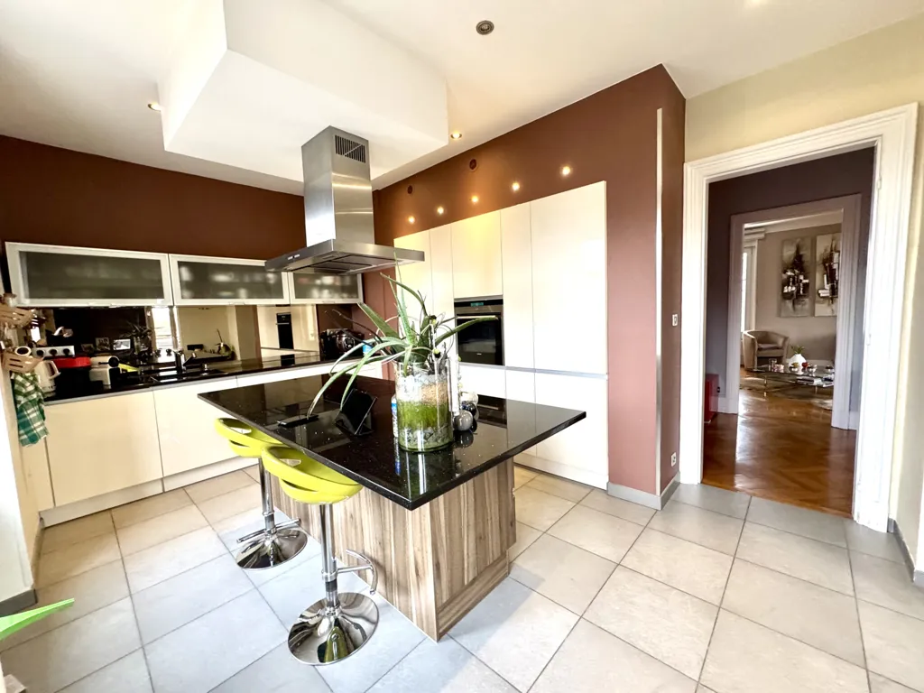 Cuisine - Appartement d'Exception dans Maison de Maître à Pfastatt