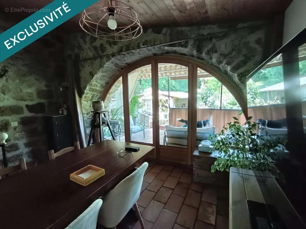 Sala da pranzo - Charming Apartment in Former Mill, Vence
