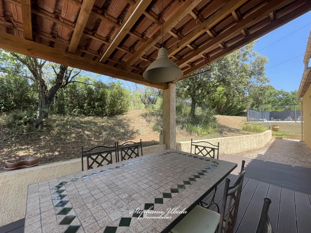 Terrasse - Maison de Plain Pied avec Piscine à Rians