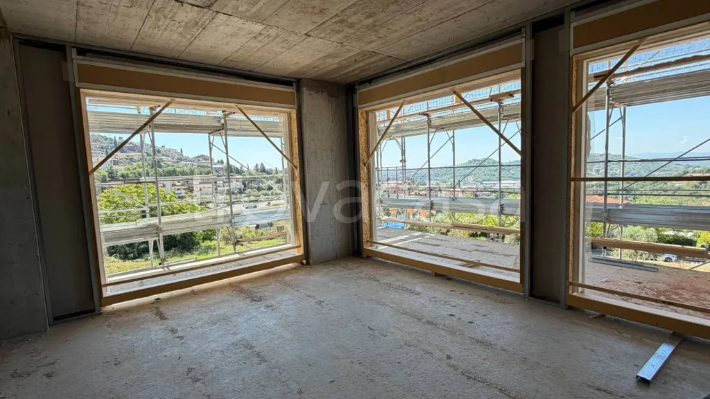 Rooms - Apartment with Large Terrace in Corciano