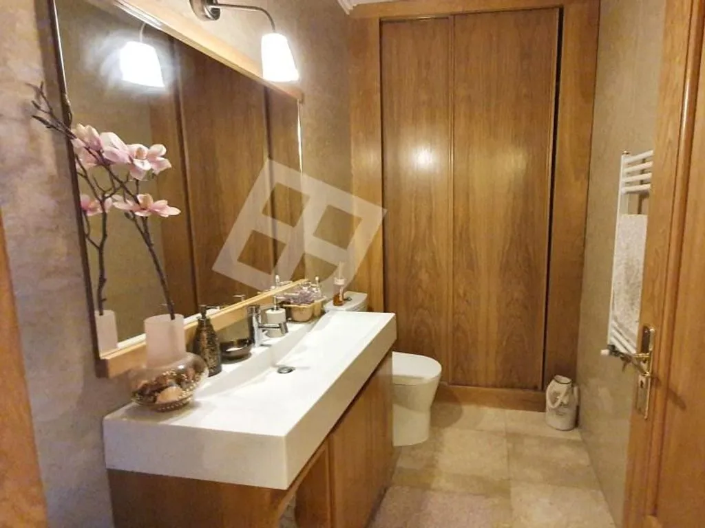 Salles de bain - Luxury Apartment with River View in Aveiro