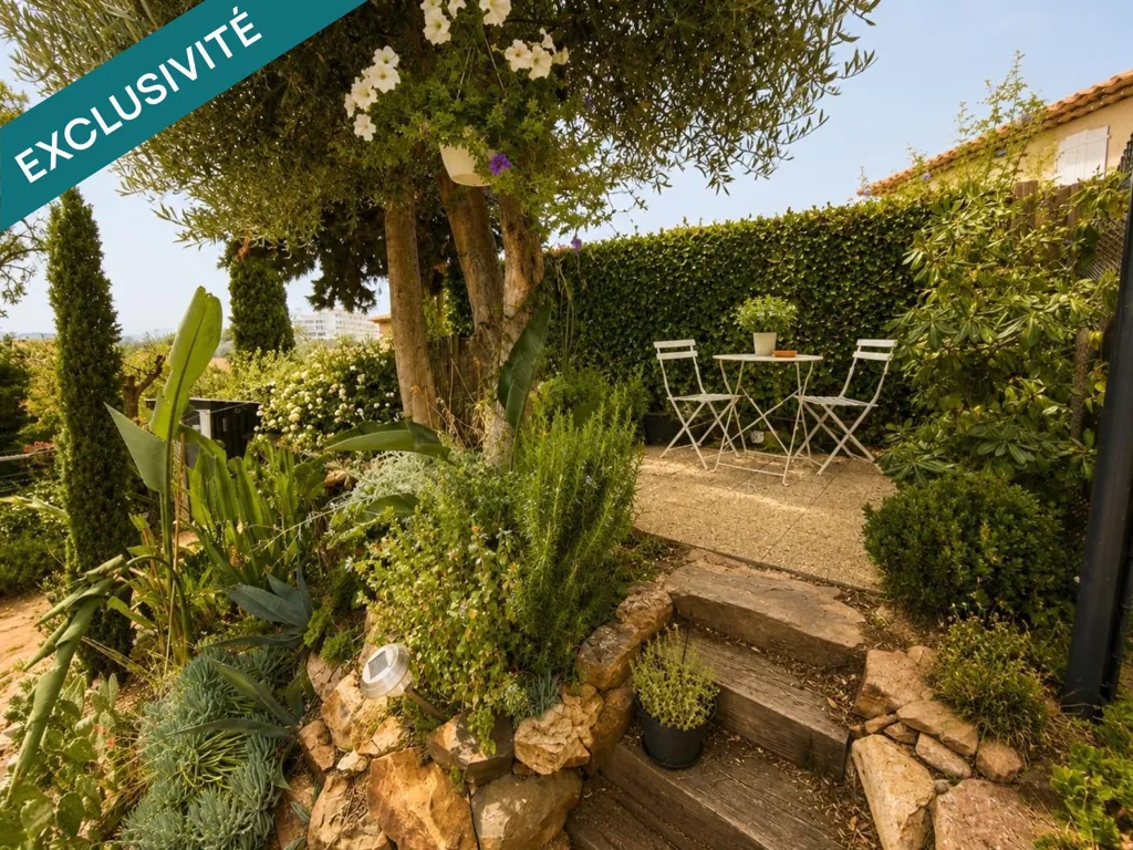Jardin - Appartement 2 Pièces avec Terrasse et Jardin à Fréjus