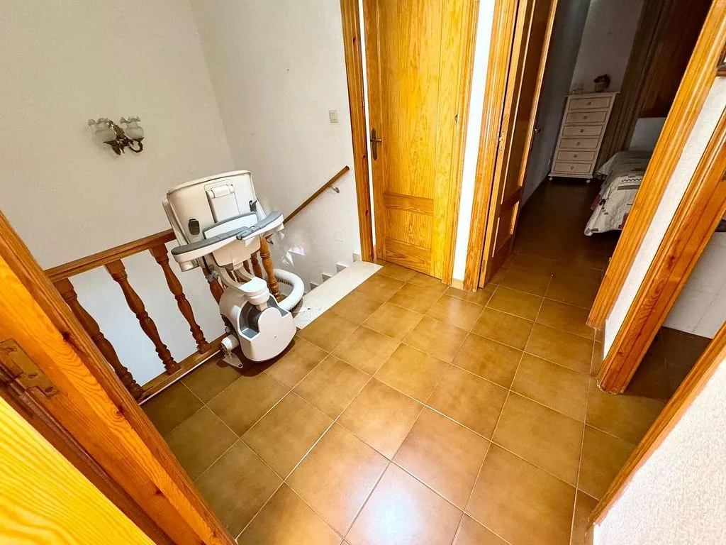 Esik - Semi-detached House with Balcony in Punta Umbría