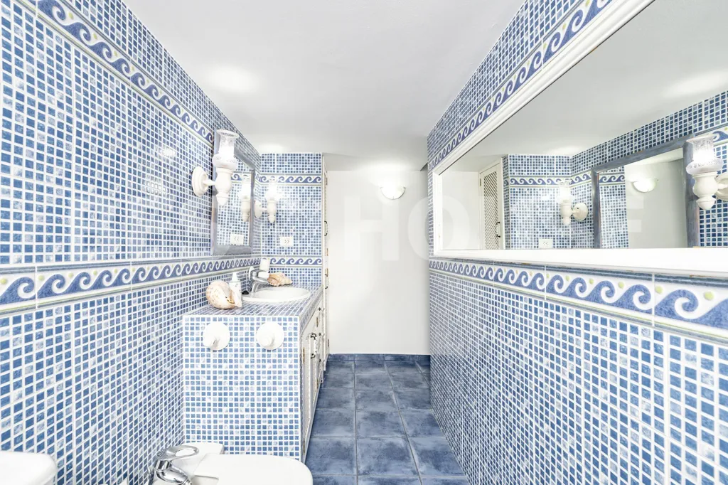 Salles de bain - Duplex Penthouse with Terrace in Las Palmas